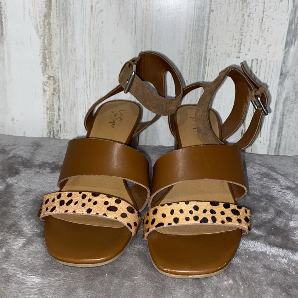 0916 Crown Vintage Vicki Leopard Sandals - Picture 2 of 10